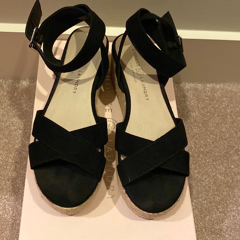 Chinese Laundry Black Strap Wedge Sandals